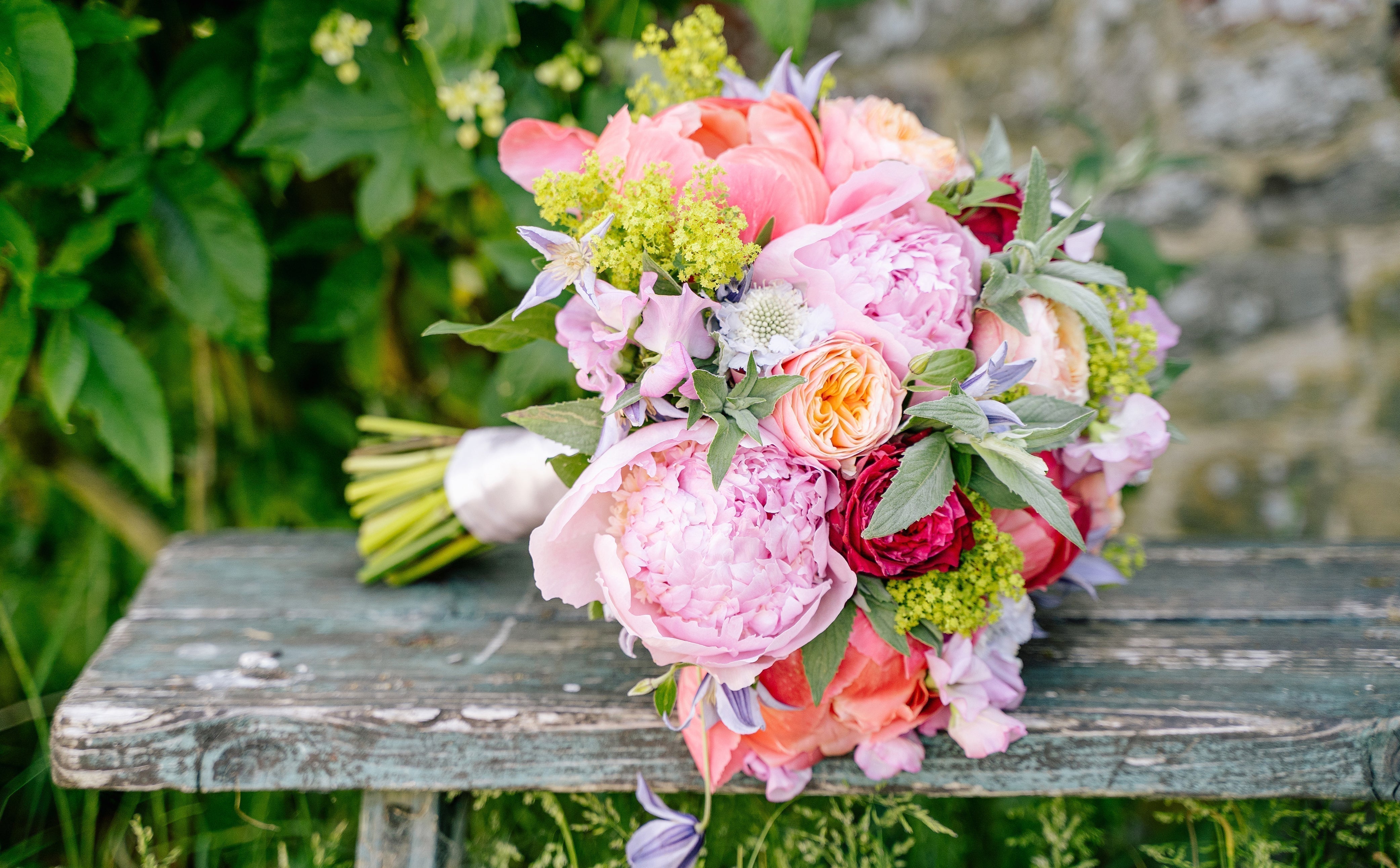 A Guide To Keeping Your Wedding Bouquet last longer