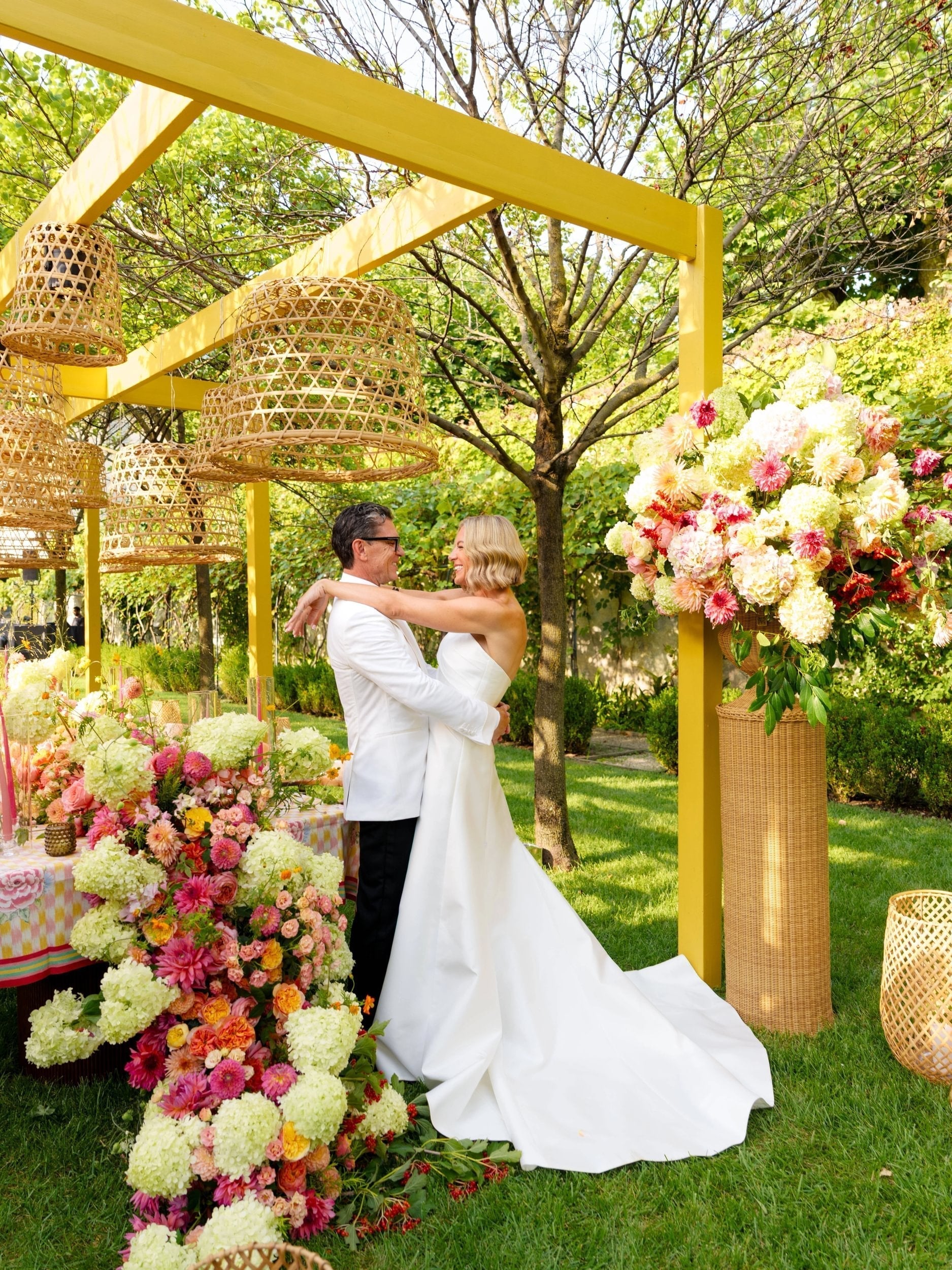 A Celebration of Love Amidst the Gardens of Lake Como