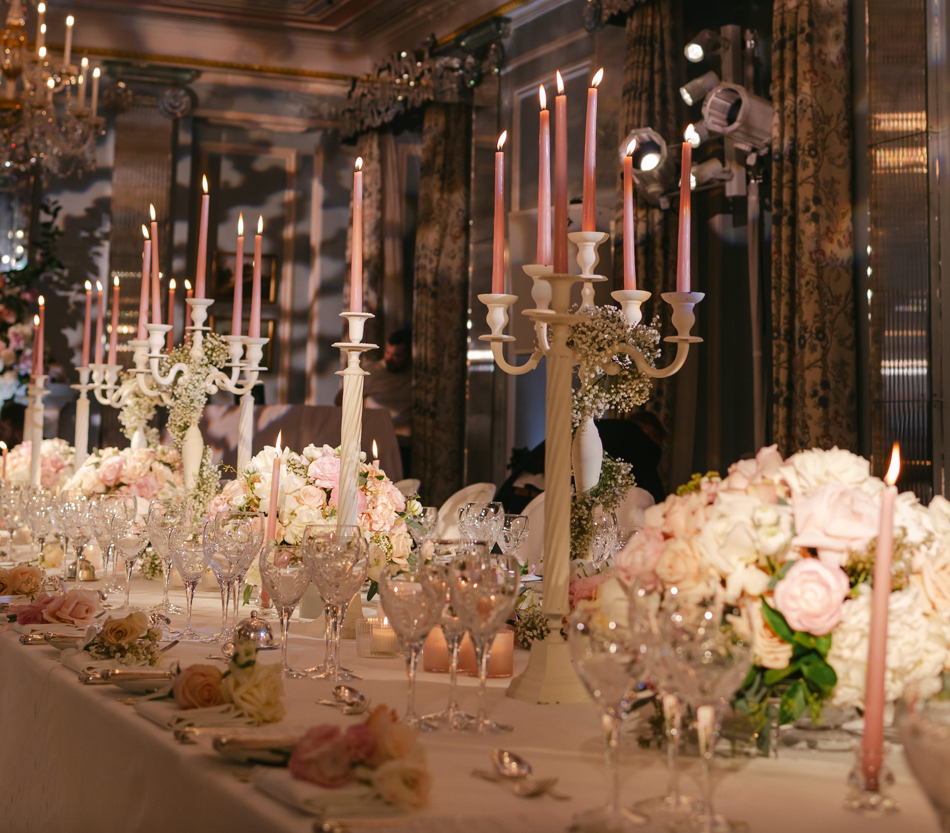 A Winter Wonderland Wedding at The Lanesborough