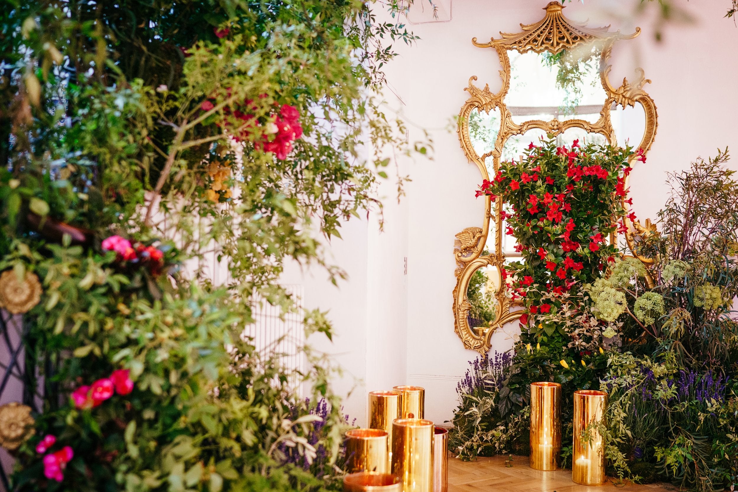 Collection of Gold Cylinders for Hire - 151