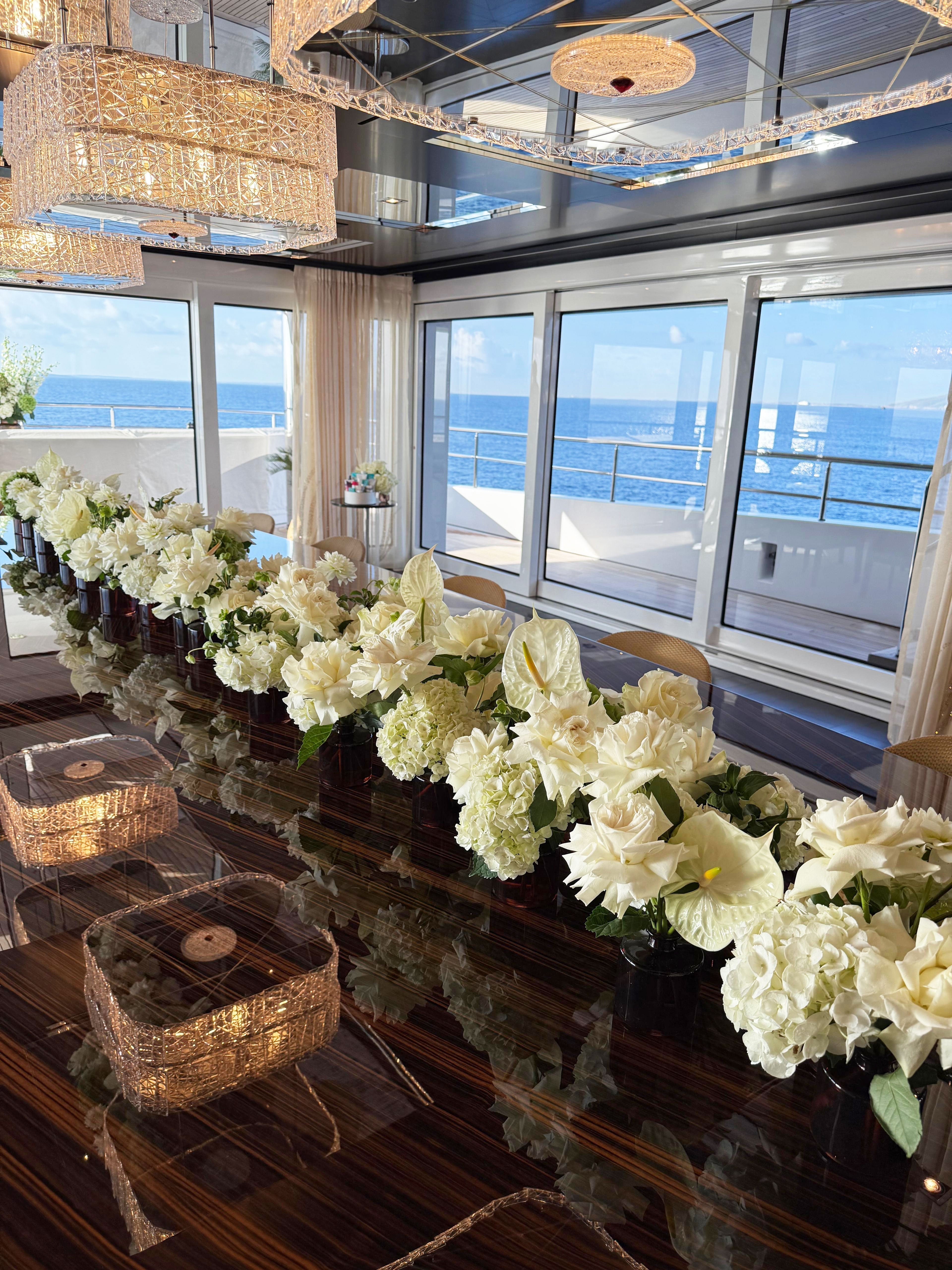 Flowers at Sea: Wedding and Event Floristry on the water