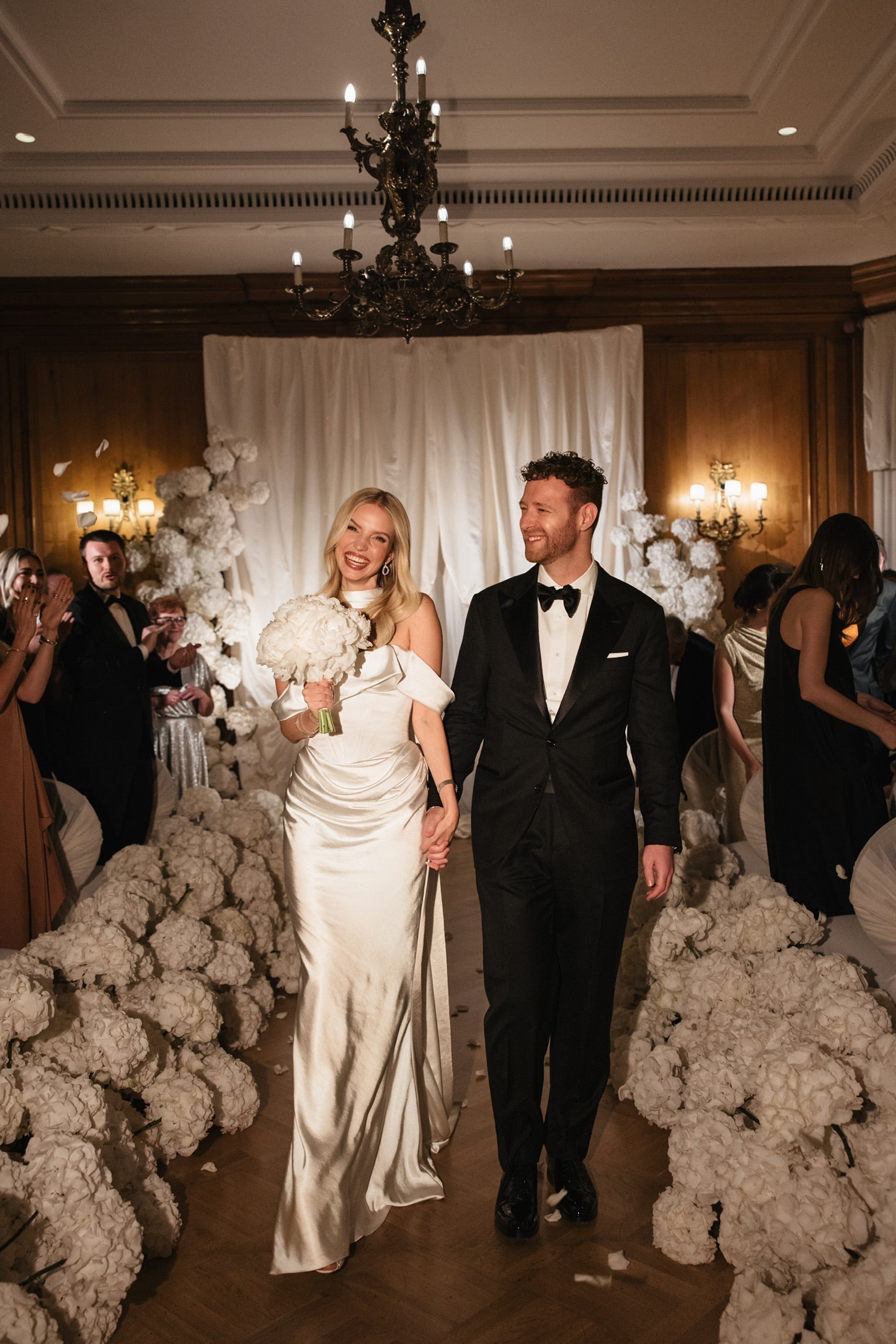 Leonie Hanne's London Wedding: A Love Story Told in Flowers