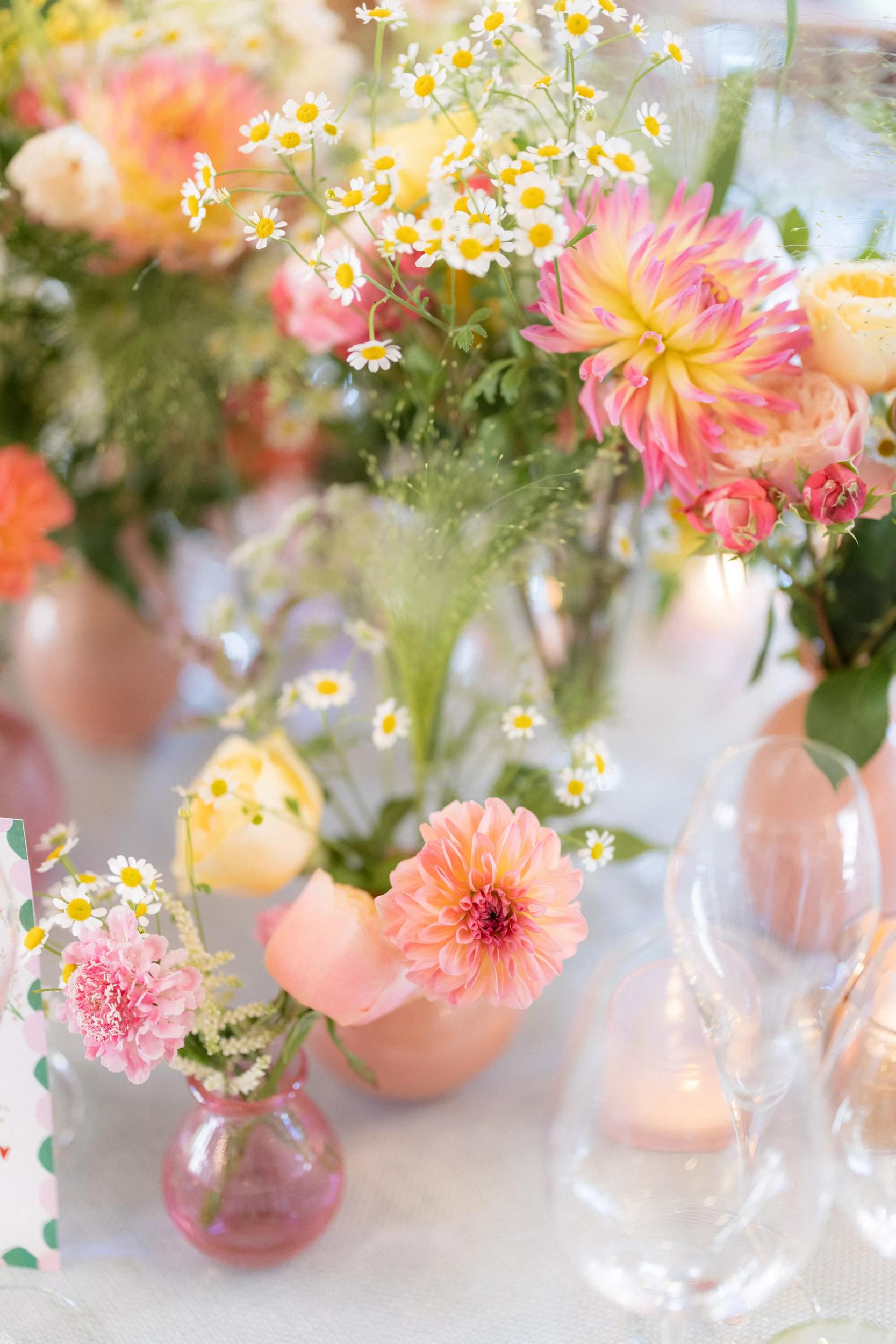Frosted Glass Pink Bud Vases for Hire - 158