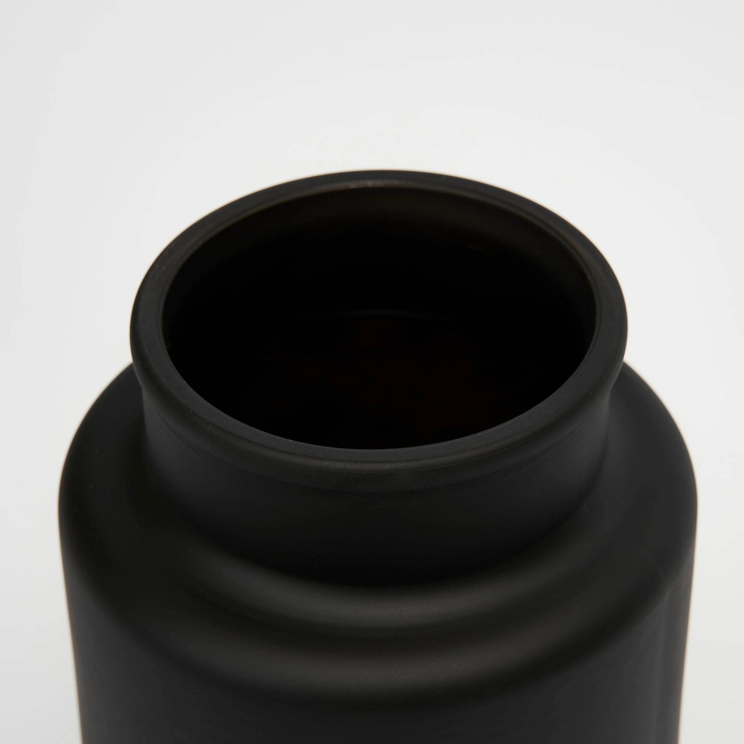 Black Matte Vase